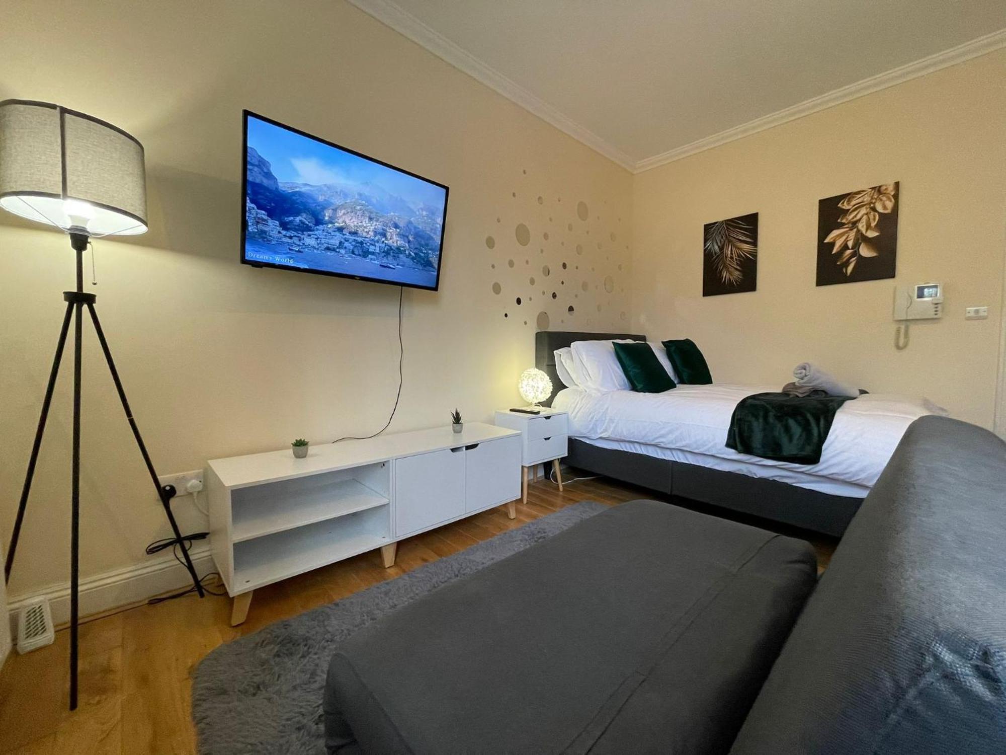 The Islington Hub Apartment London Exterior photo